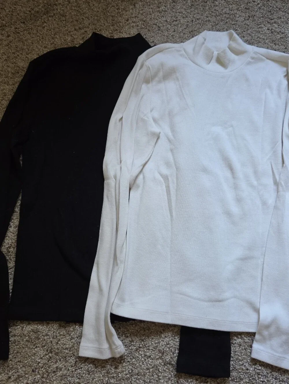 GAP White Ribbed Crewneck Top - Picture 1 of 3